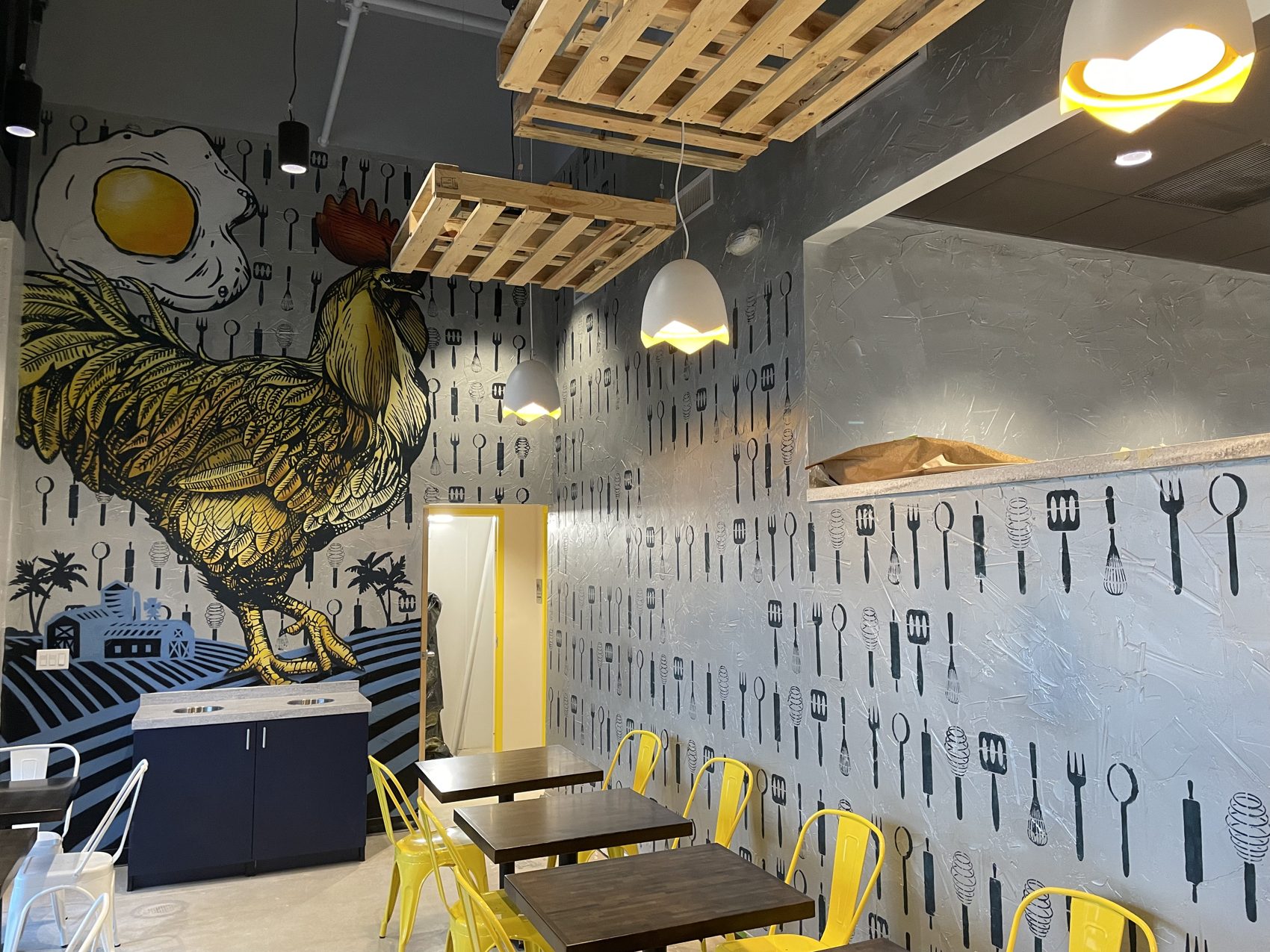 Rooster and egg mural, Crack'd restaurant