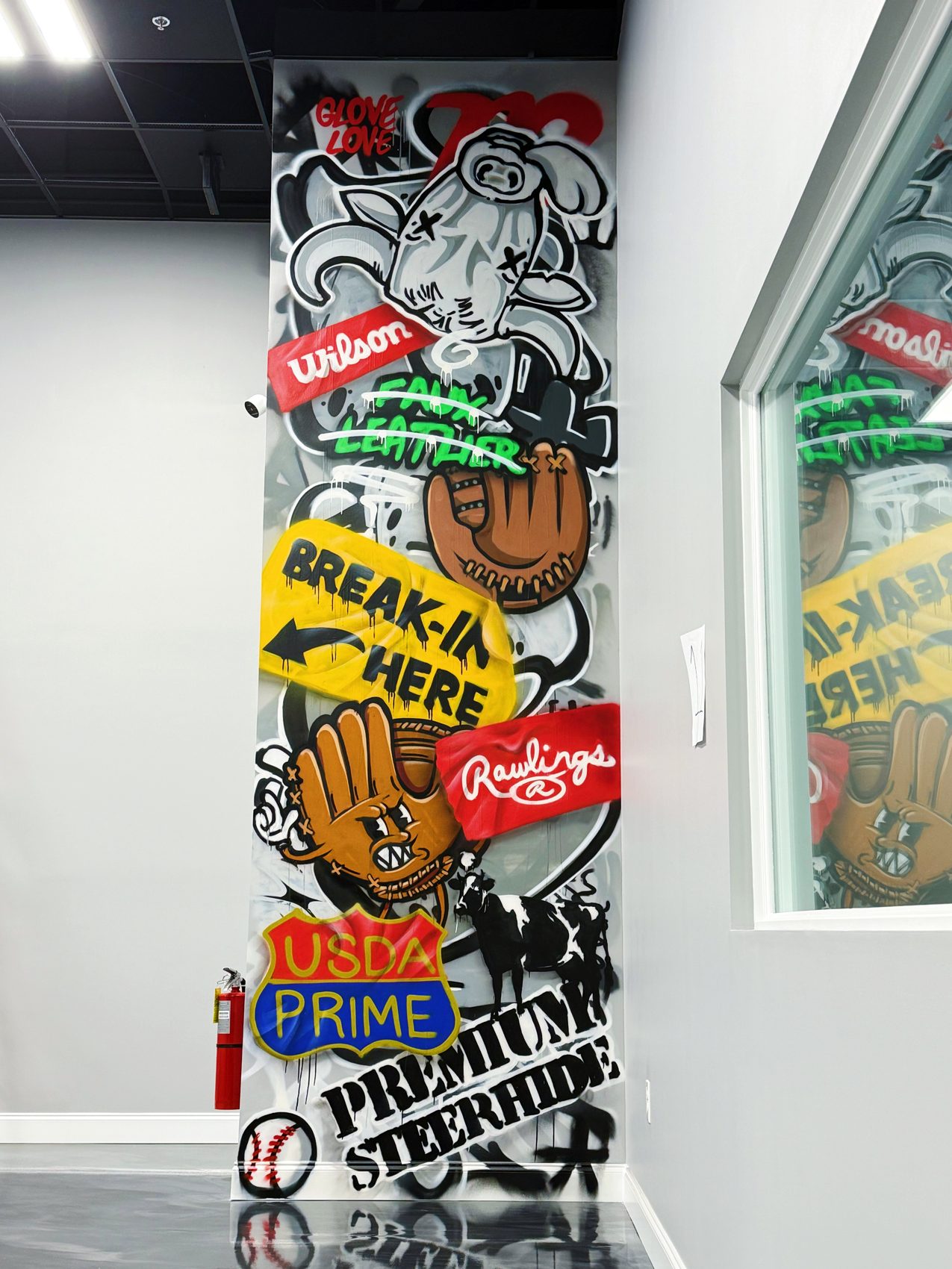Glove graffiti panel, Headbanger Sports