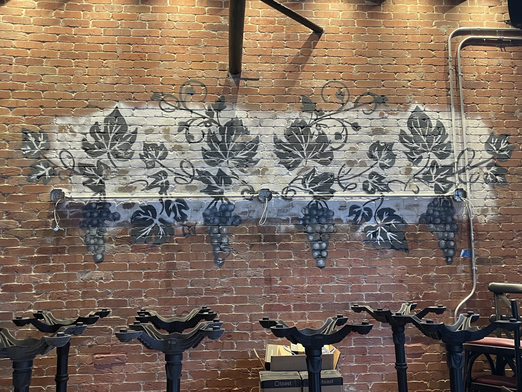 Grapevine stencil mural, Stafili Wine Cafe